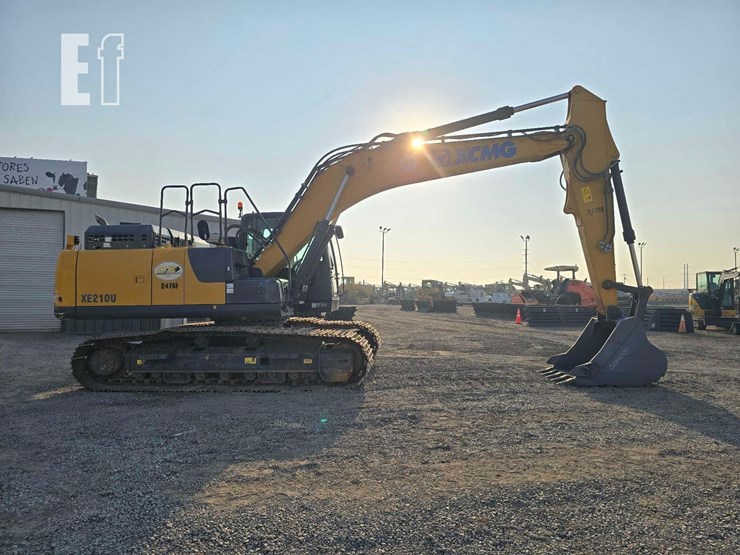 2022-xcmg-xe210u-image-6