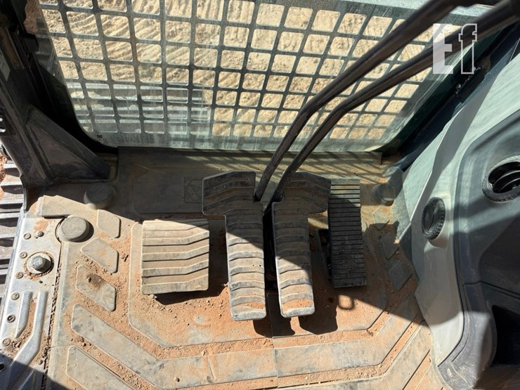 2023-xcmg-xe300u-image-26