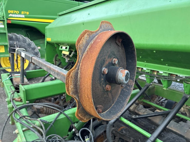 john-deere-1590-image-7