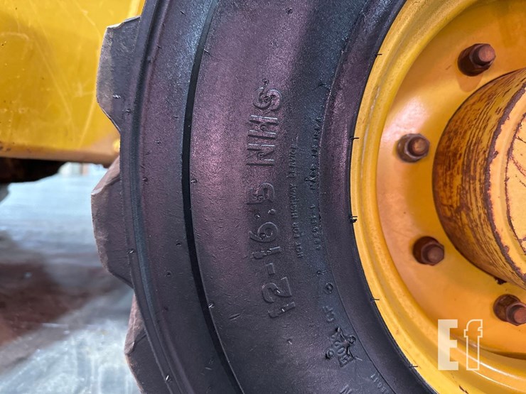 2006-deere-310g-image-31