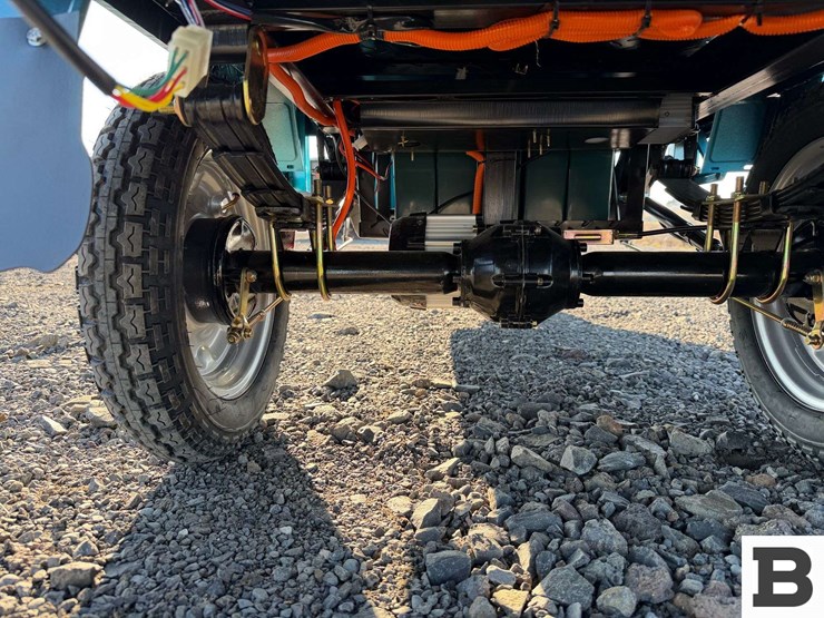 2025-ir-iret13-electric-tricycle-image-19