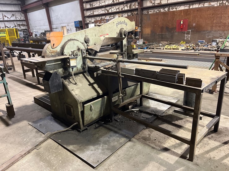 #11-•-pirania-p90-iron-worker-image-7