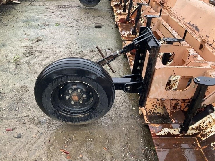 lws-3-pt-5-row-60"-pto-mulcher-image-21