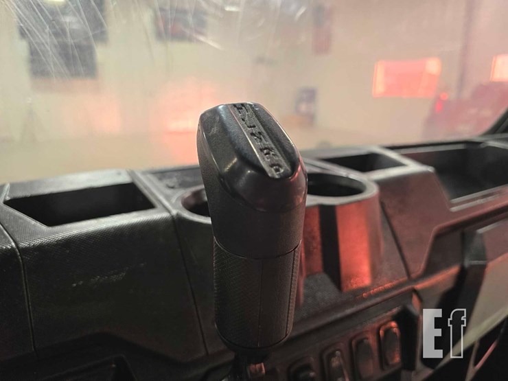 polaris-pro-xd-fs-diesel-crew-image-17