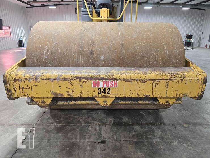 2003-caterpillar-cs-563e-image-11