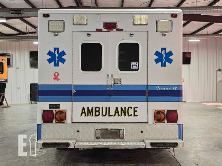 1996-ford-e350-image-8