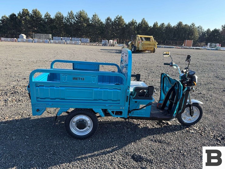 2025-ir-iret13-electric-tricycle-image-6