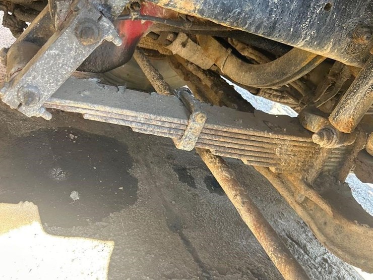 2008-sterling-l8500-image-32