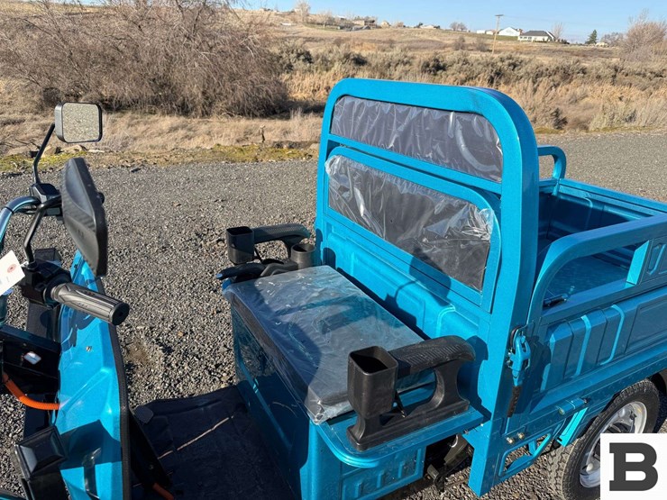 2025-ir-iret13-electric-tricycle-image-14