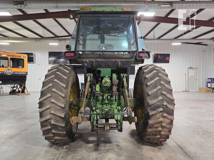 john-deere-4640-image-8