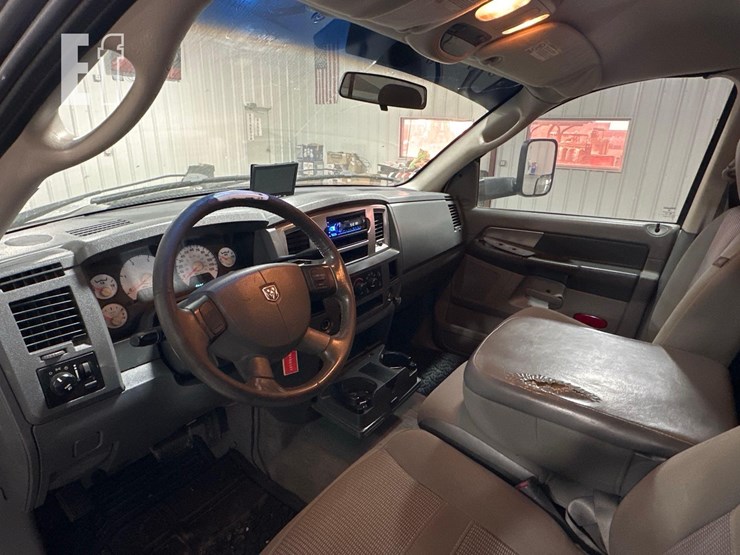 2007-ram-pickup-pickup-truck-image-10