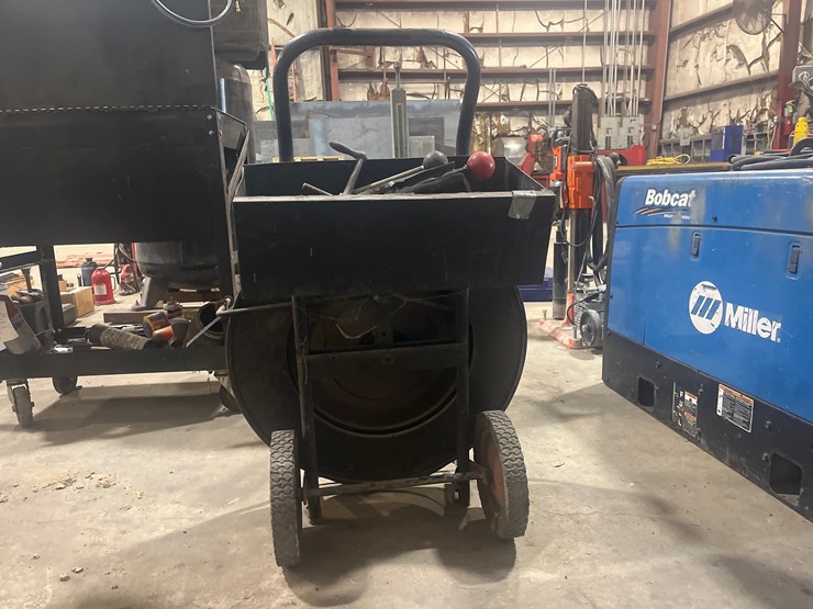 #64-•-banding-cart-and-materials-image-3