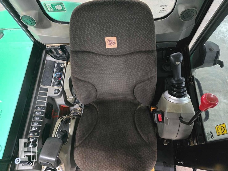 2018-jcb-85z-1-image-24