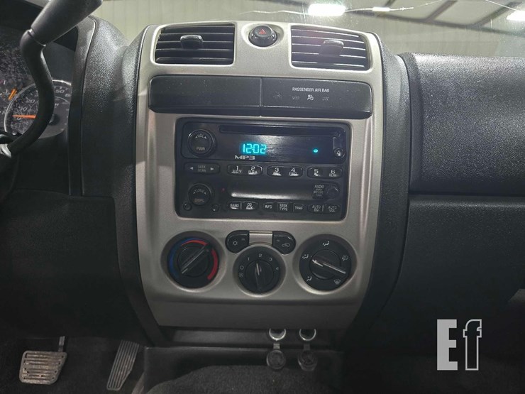 2007-chevrolet-colorado-image-16