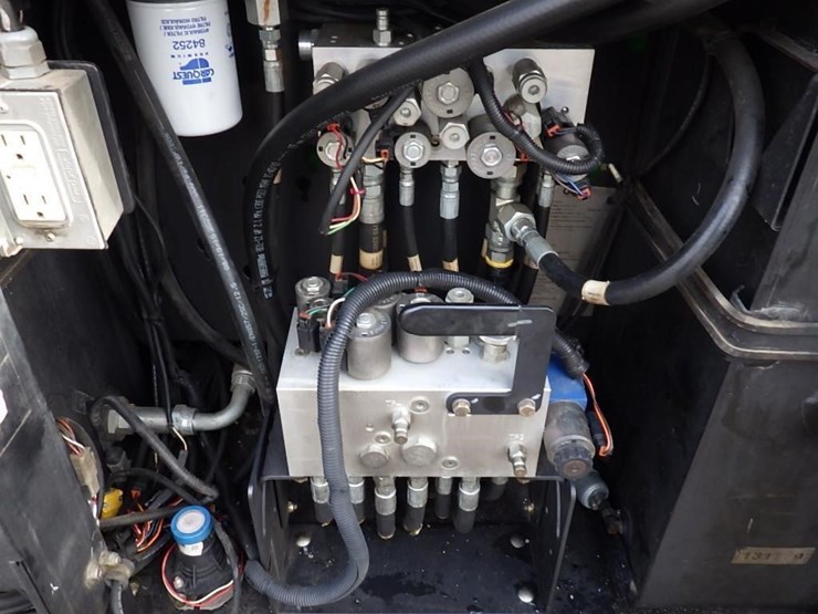 2016-genie-gs3369rt-image-24