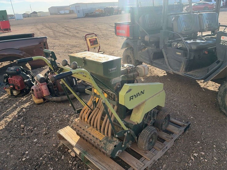 ryan-over-seeder-image-5