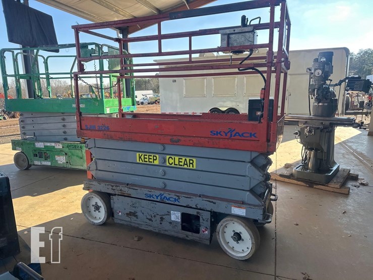 skyjack-sjiii3226-image-3