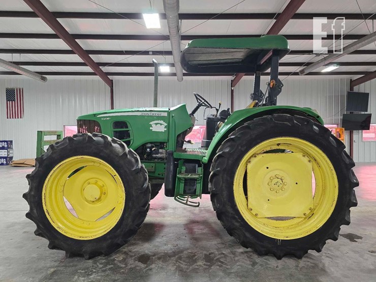 john-deere-6230-image-5