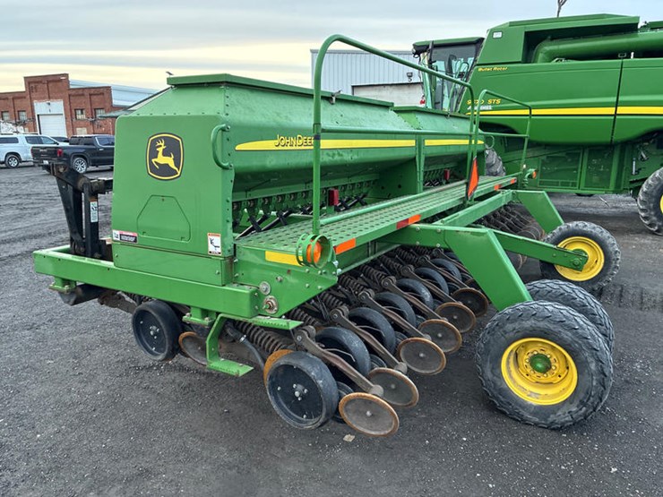 john-deere-1590-image-20