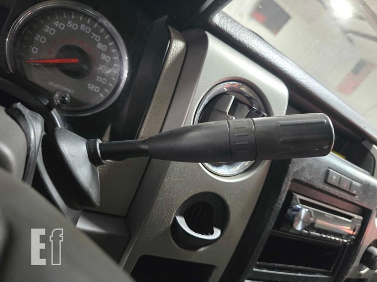 2010-ford-f150-image-15