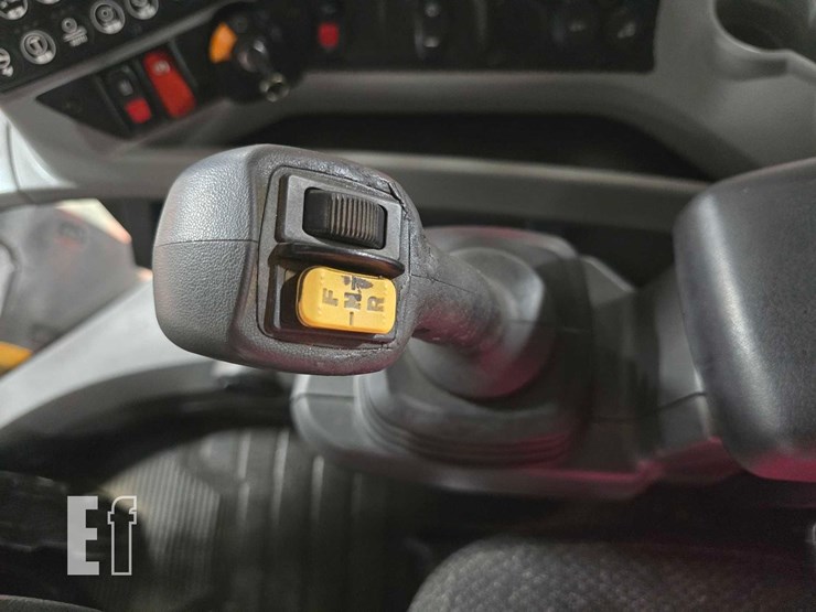 2018-caterpillar-930m-image-30