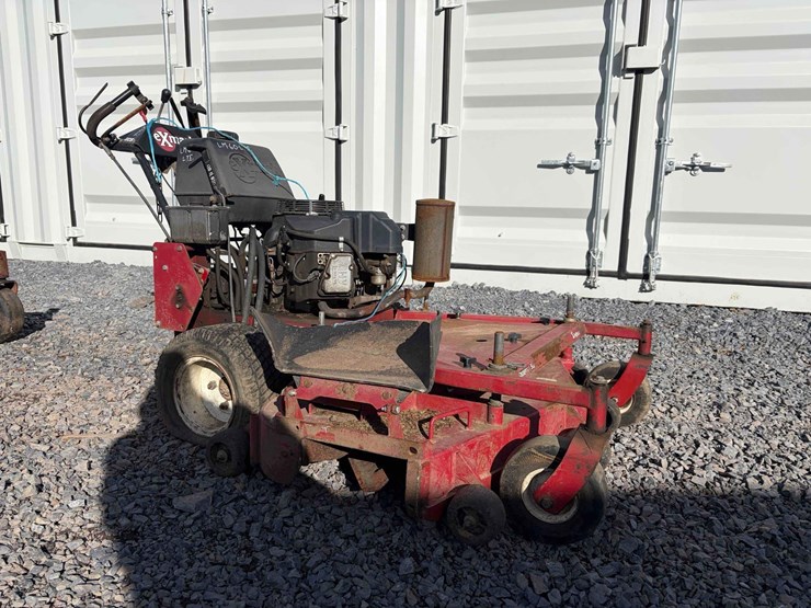 exmark-walk-behind-mower-image-1