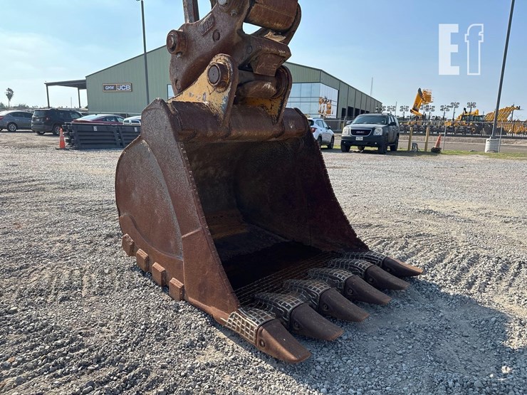 2018-deere-350g-lc-image-12