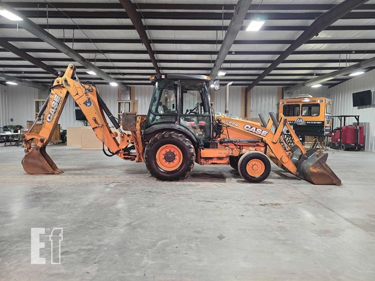 2013-case-580n-image-6