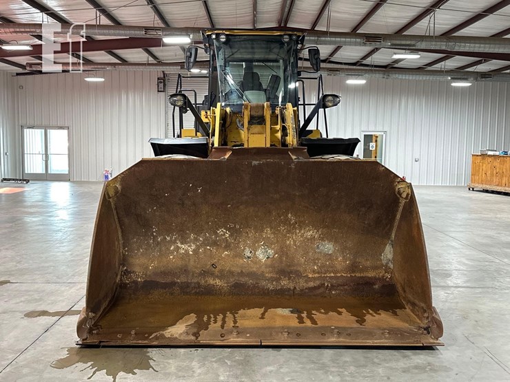 2019-caterpillar-962m-image-7