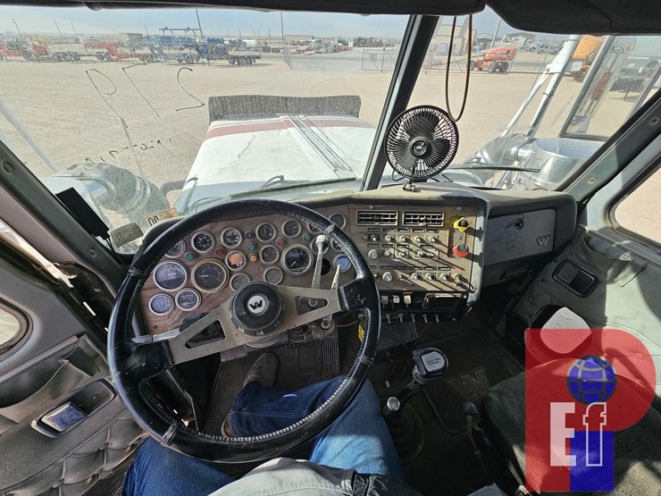 1995-western-star-6984s-image-7