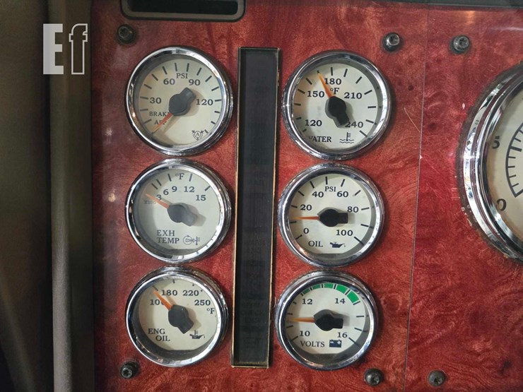 2004-international-paystar-5900-image-38