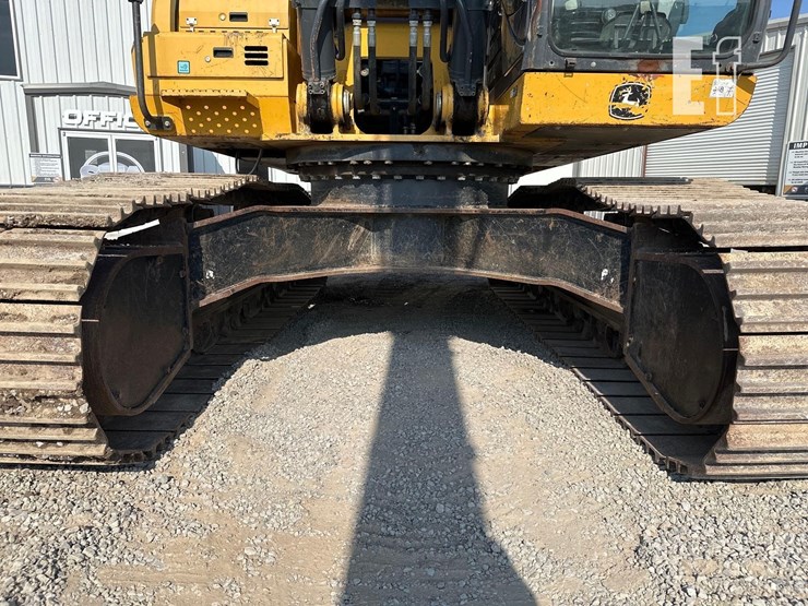 2018-deere-350g-lc-image-13