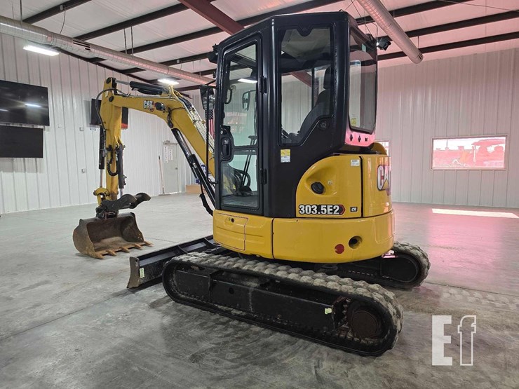 2021-caterpillar-303.5e2-cr-image-4