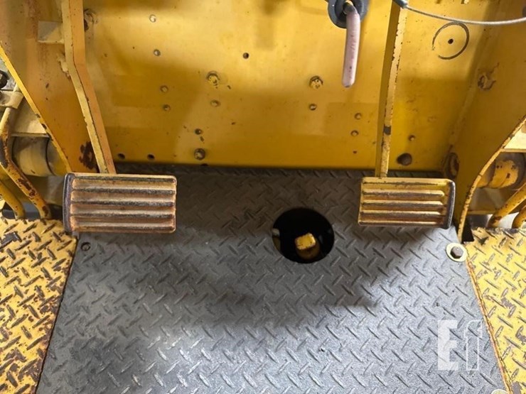 1989-komatsu-d21p-image-15