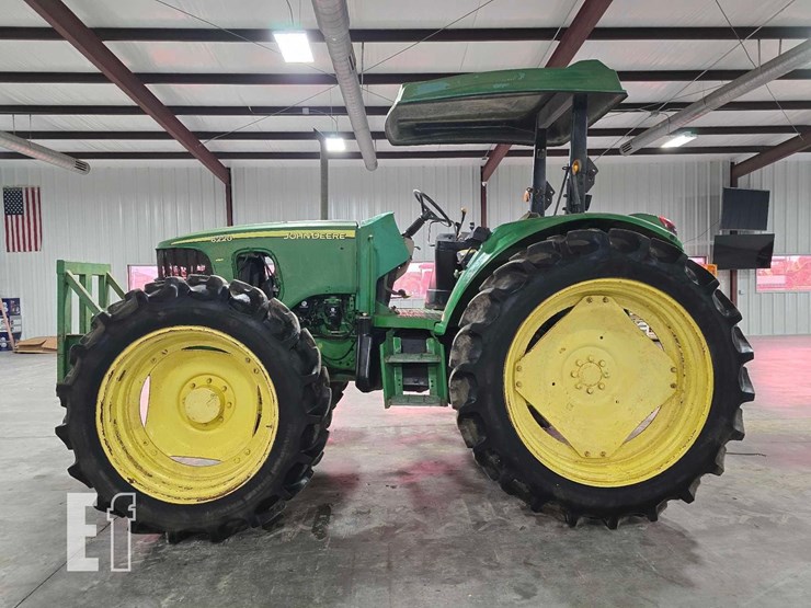 john-deere-6220-image-5