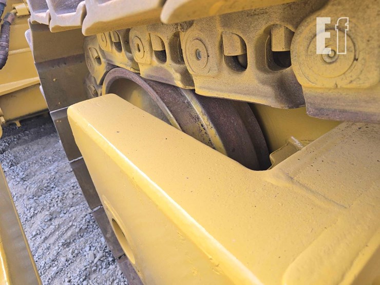 2006-caterpillar-d8t-image-24