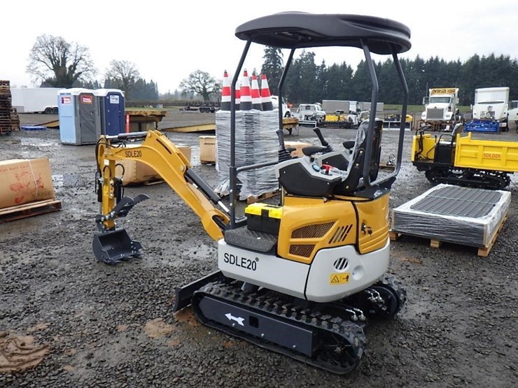 2025-sdlanch-sdle20-hydraulic-excavator-image-2