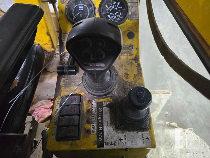 2013-superior-broom-dt80ct-image-21