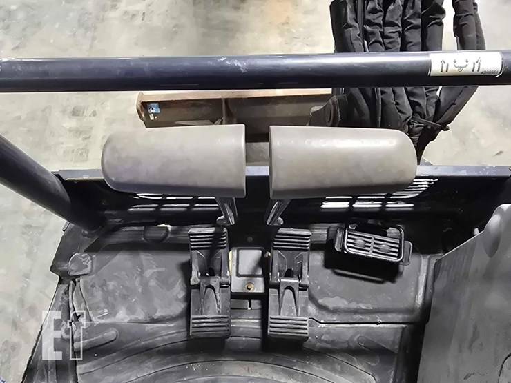 2018-deere-30g-image-27