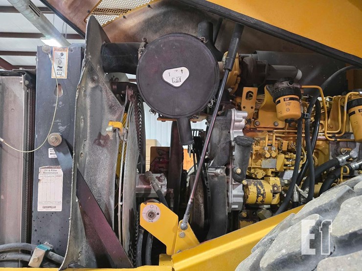 2003-caterpillar-cs-563e-image-24