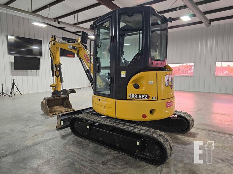 2021-caterpillar-303.5e2-cr-image-4