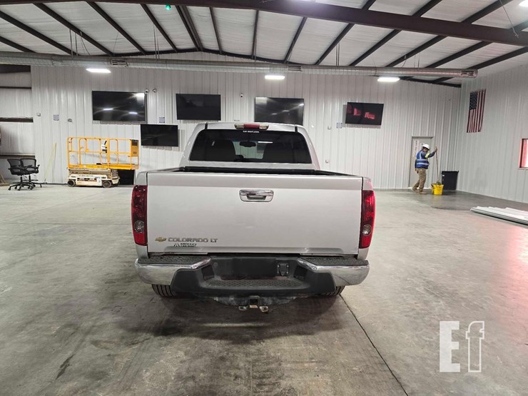 2012-chevrolet-colorado-image-8