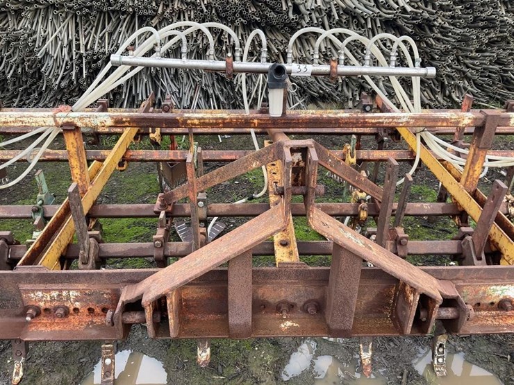 custom-3-pt-5-row-60"-cultivator-image-5