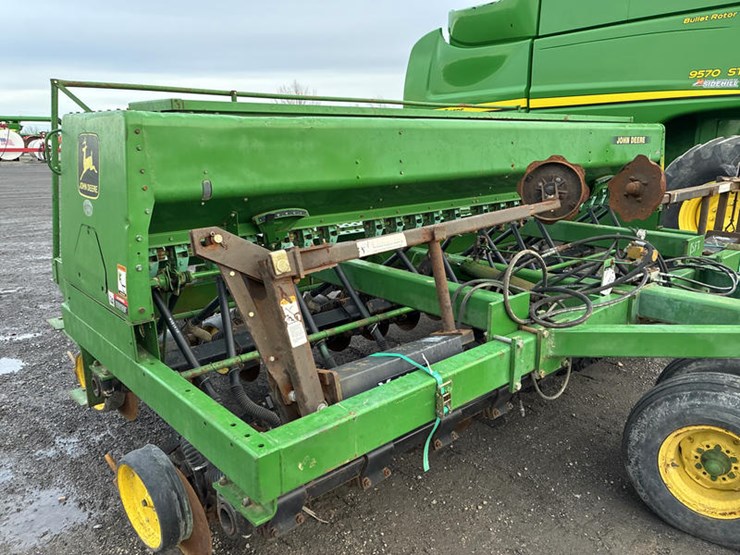 john-deere-750-image-5