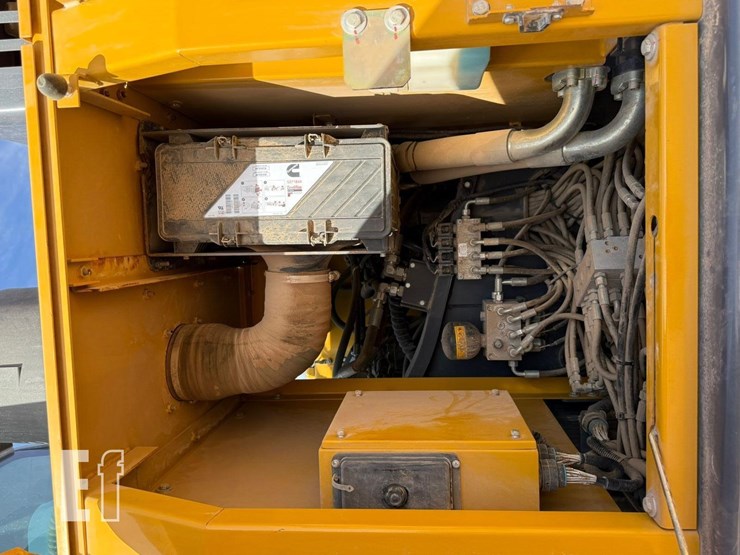 2022-xcmg-xe300u-image-31