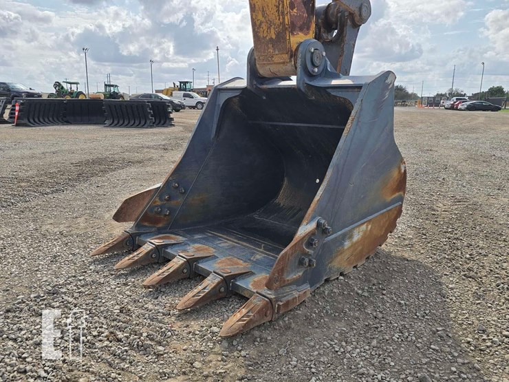 2022-xcmg-xe210u-image-11