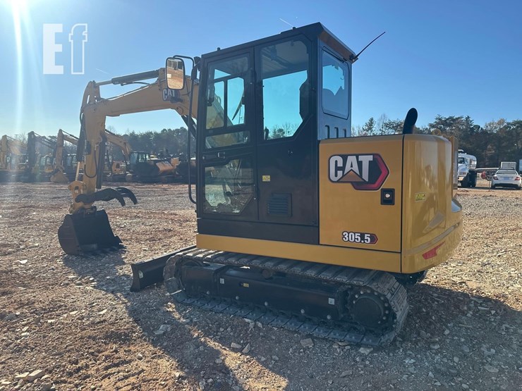 2025-caterpillar-305.5e2-image-5