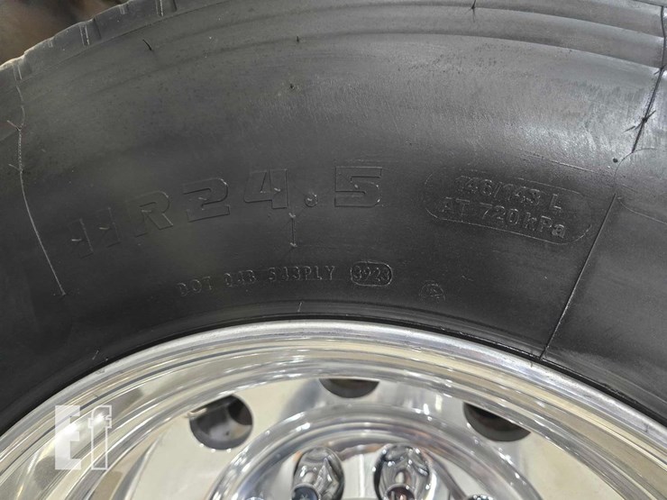 2004-international-paystar-5900-image-16