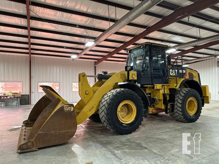 2019-caterpillar-962m-image-1