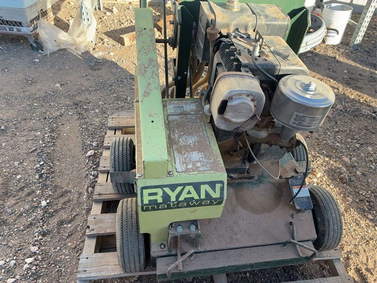 ryan-over-seeder-image-12